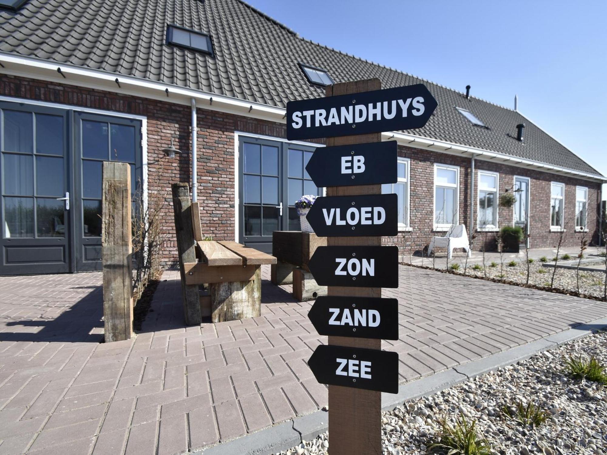Studio Hazenborgh In Callantsoog Near The Beach Bagian luar foto